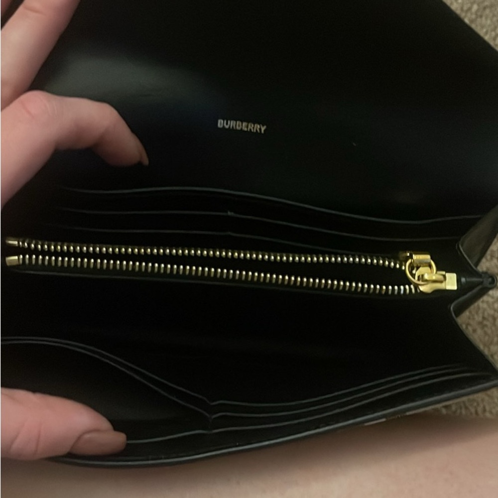 Burberry Wallet - Picture 3 of 4